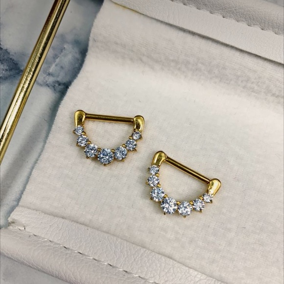 ☆ - Picture 1 of 6